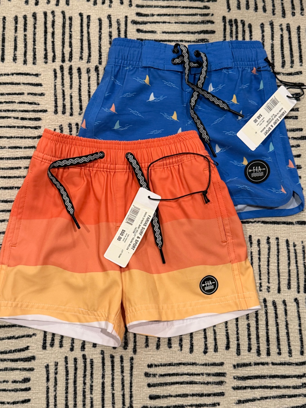 NWT Feather 4 Arrow swim bundle